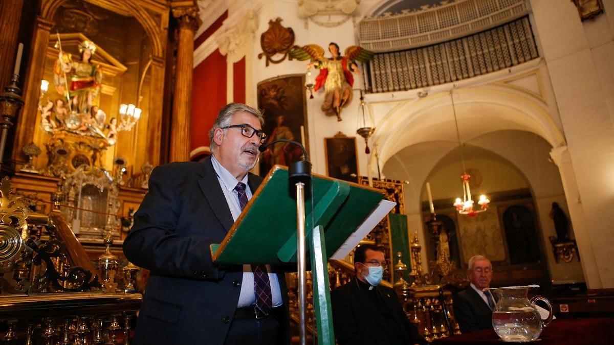 Antonio Capdevila exalta la figura del arcángel san Rafael