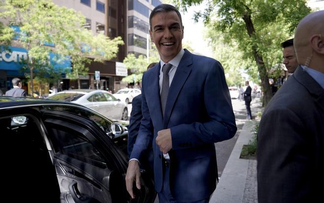 Pedro Sánchez y Teresa Ribera durante la inauguracion de la IV edición del foro Fondos Europeos .