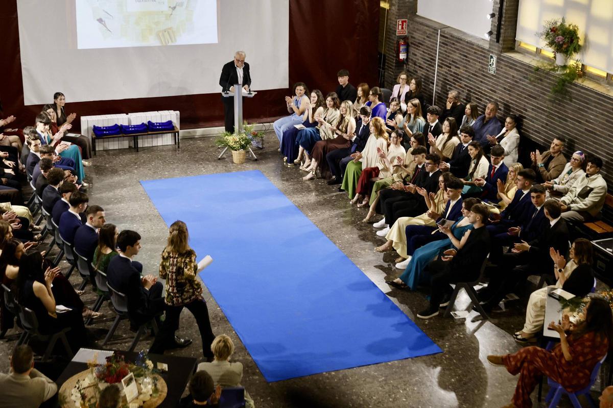 Las graduaciones de la Inmaculada, La Asunción y el FEC Montedeva, en imágenes