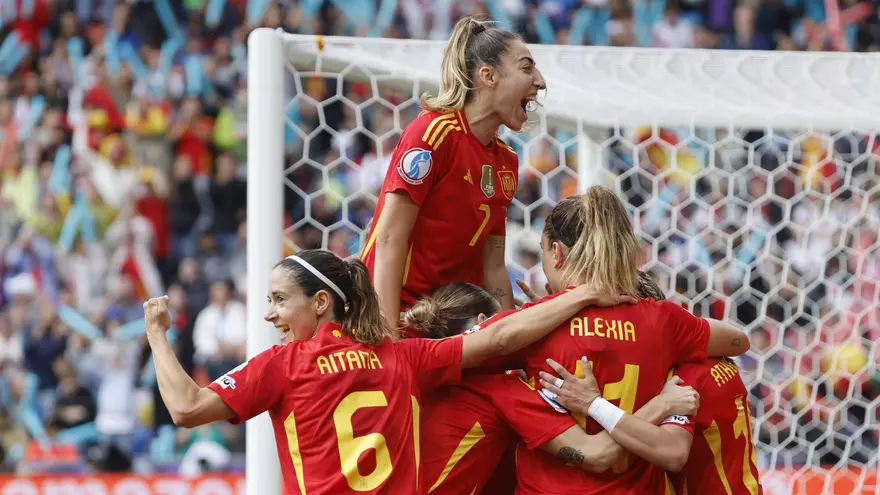 España recupera la primera posición del ránking FIFA
