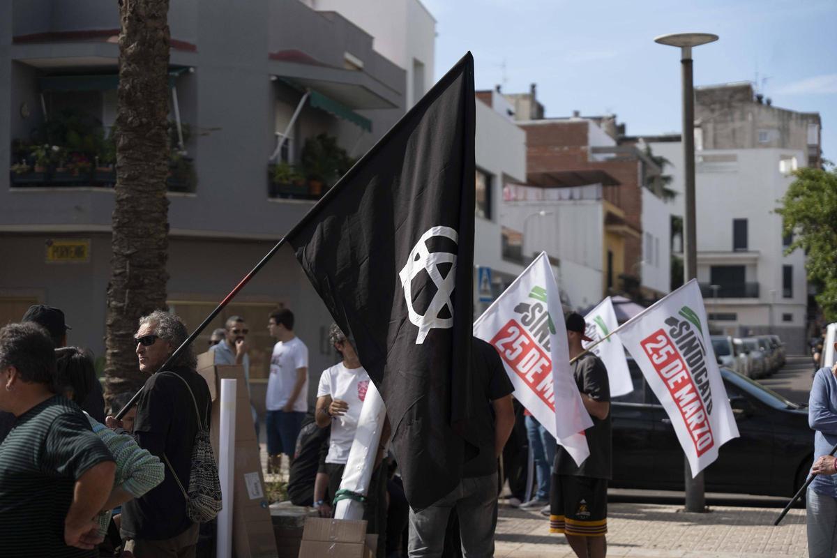 Fotogalería | Así se ha vivido la manifestación por el Día Internacional del Trabajo en Badajoz
