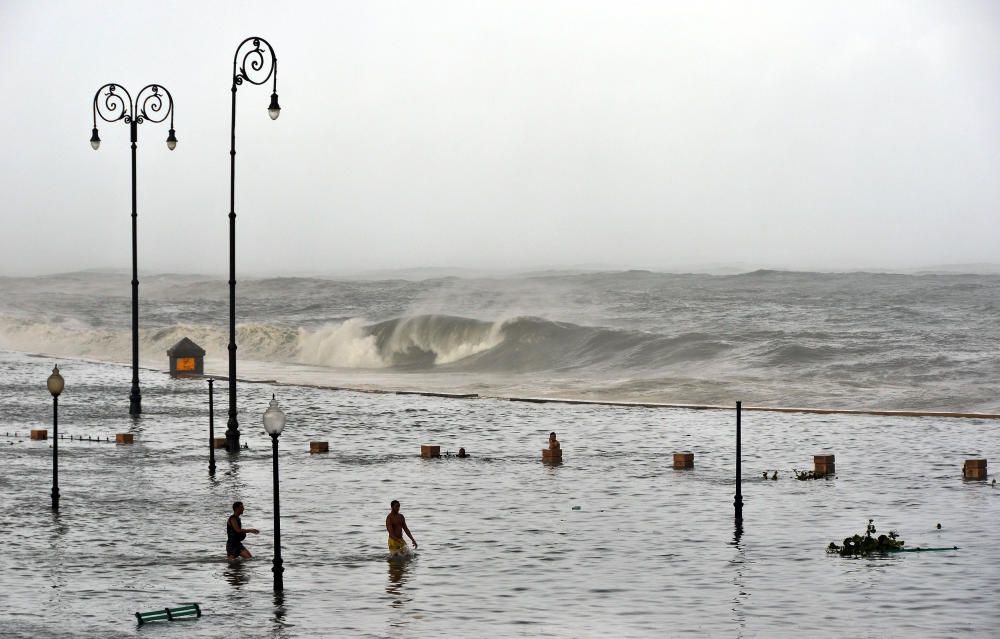 Irma inunda las calles de La Habana