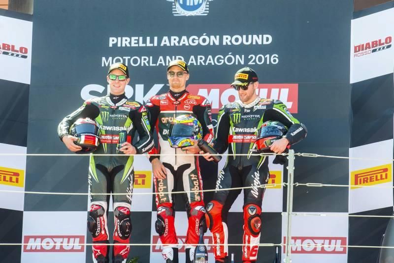 Las imágenes de la Carrera 1 de World Superbike en MotorLand