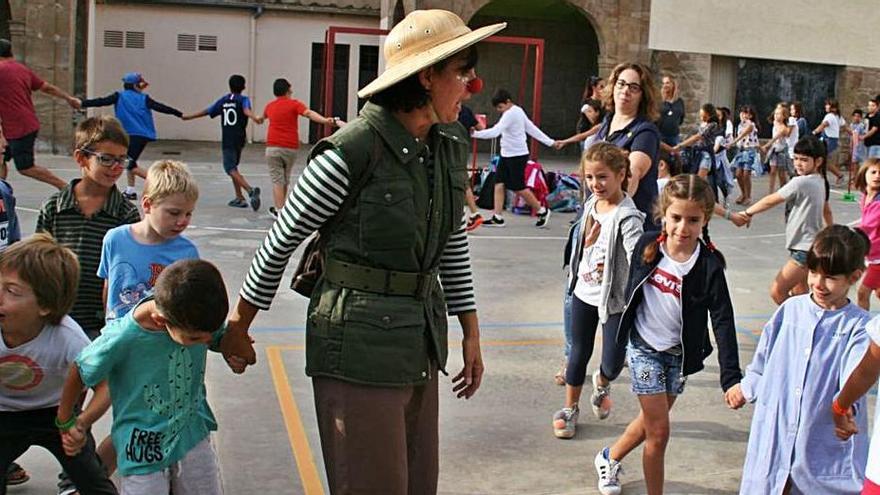 Una de les activitats de la rebuda del curs escolar | ESCOLA ARRELS