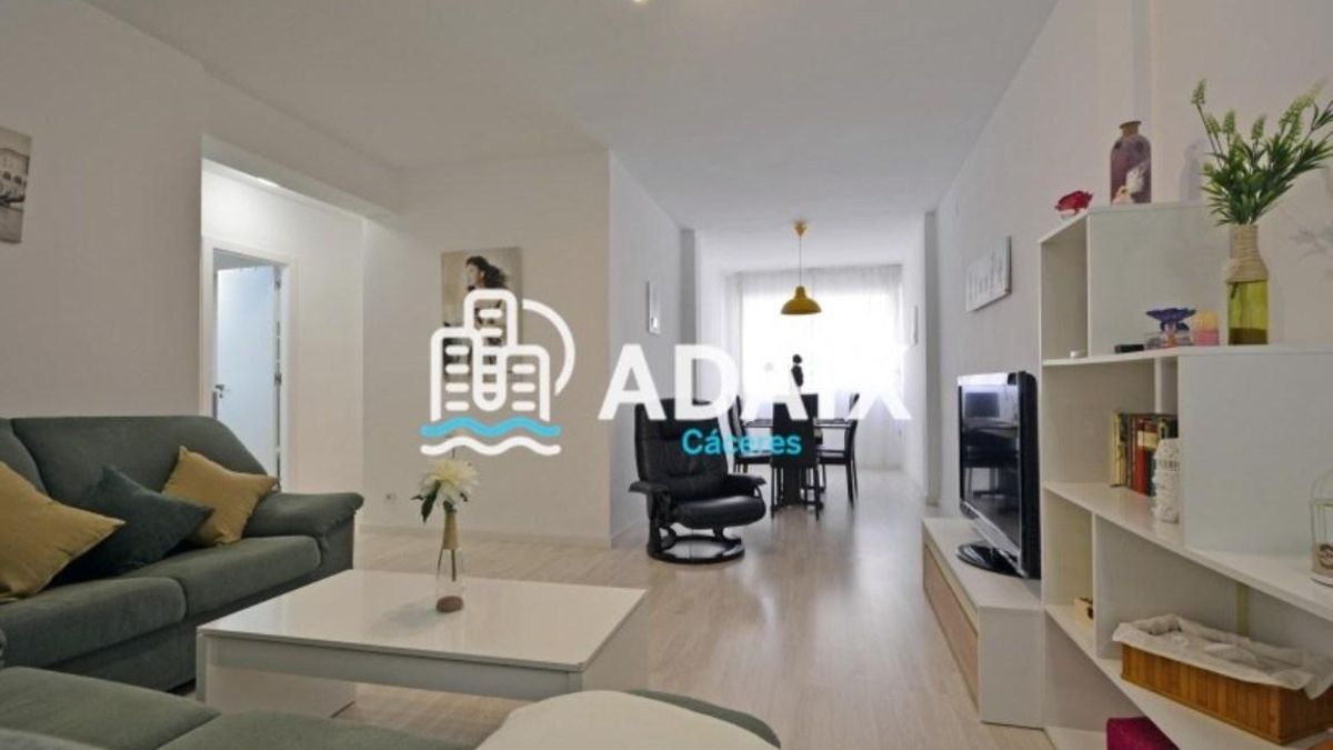Oportunidad inmobiliaria: se vende un piso totalmente reformado en Gil Cordero (Cáceres)
