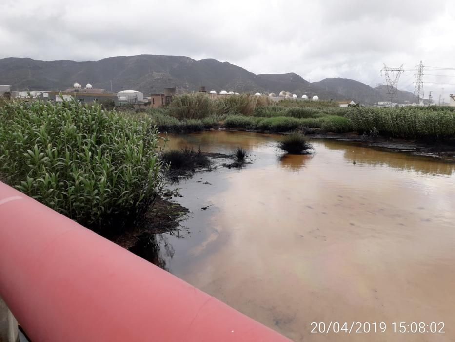 Posible vertido de hidrocarburos en el Valle de Escombreras