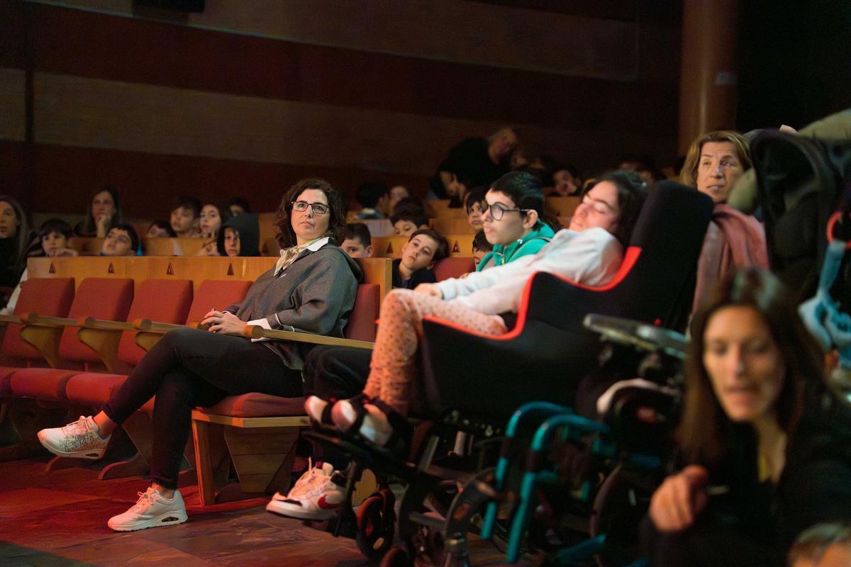Asistentes a la cita musical, en el centro cultural Alcazaba.