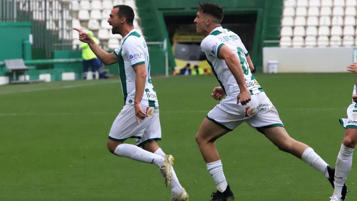 Las imágenes del Córdoba CF-UD Tamaraceite