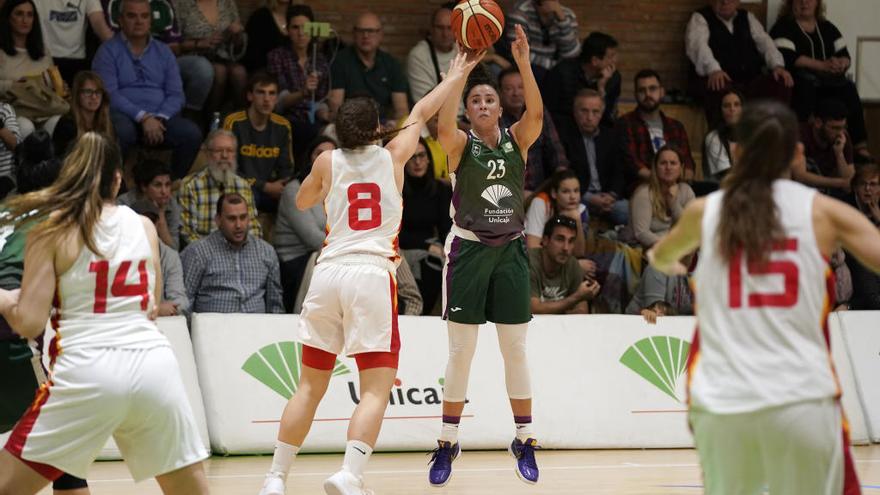 Angela Rodriguez impulsa al Unicaja Femenino a su décima victoria