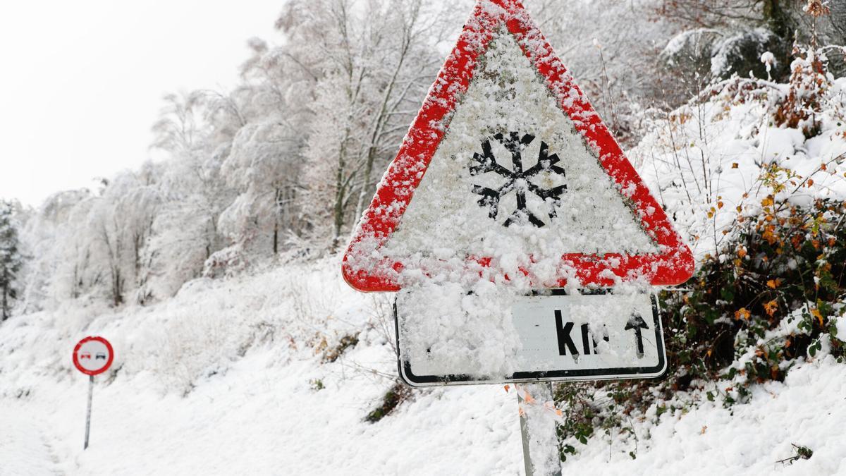 Andalucía tendrá un aviso amarillo por nieve este martes.