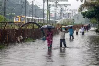 Las fuertes lluvias en la India se saldan ya con 24 muertos