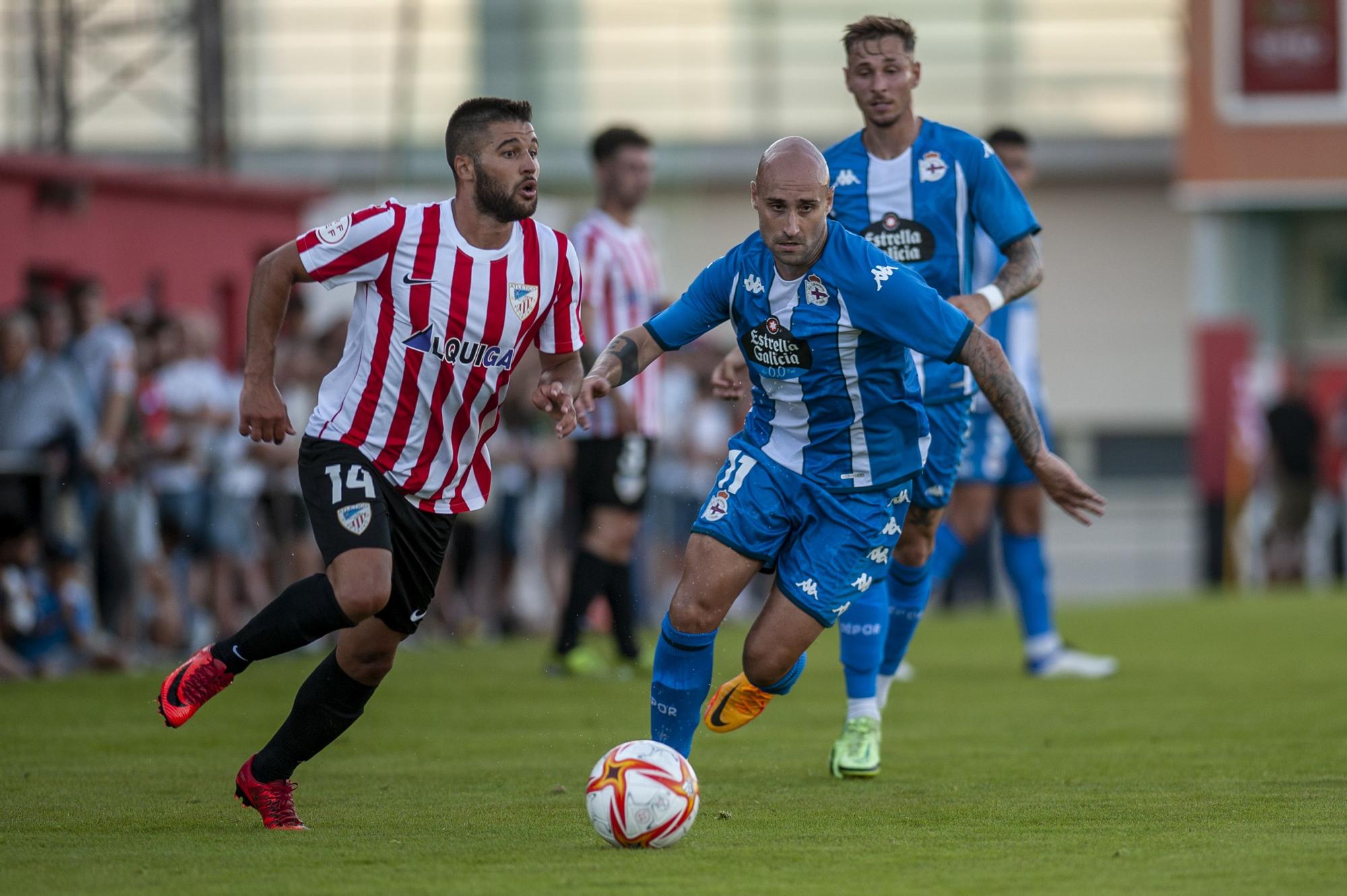 Las imágenes del debut del Deportivo en pretemporada, ante el Atlético Arteixo.