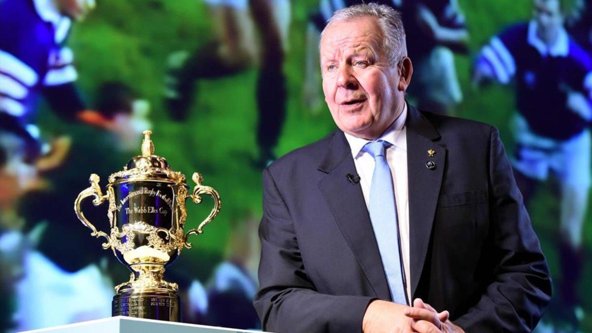 Bill Beaumont tendrá que trabajar para un rugby sin coronavirus