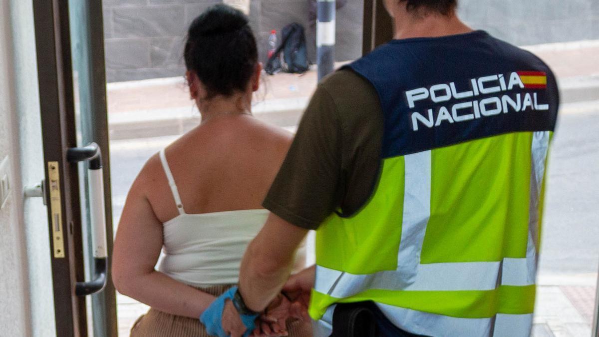 Una de las detenidas durante la operación desarrollada por la Policía Nacional en Molina de Segura