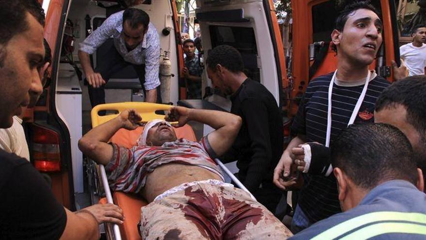 Al menos siete muertos y más de 600 heridos en las protestas en Egipto