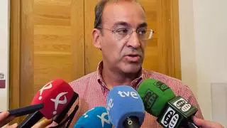 Archivan la denuncia del PSOE contra el alcalde de Cáceres por los anuncios en campaña