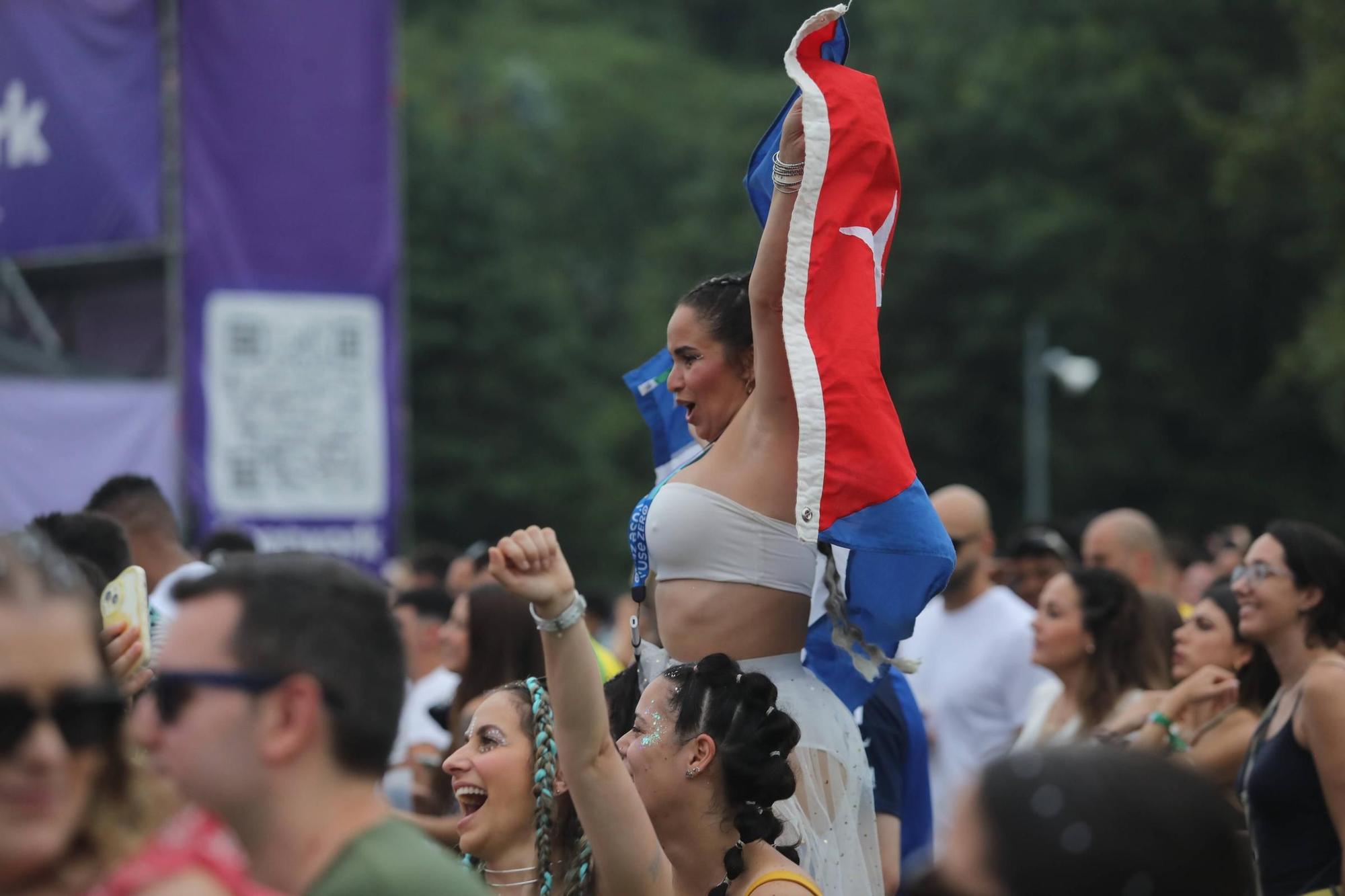 En imagenes | Segunga jornada del Reggaeton Beach de Avilés