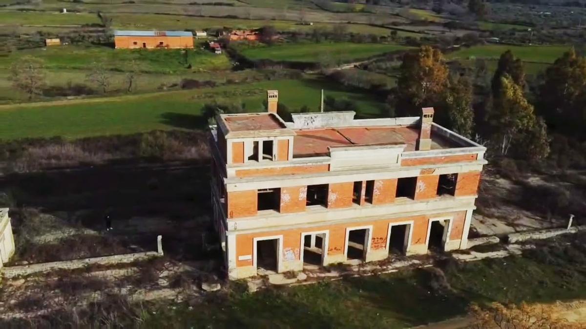Estación de tren en Logrosán.