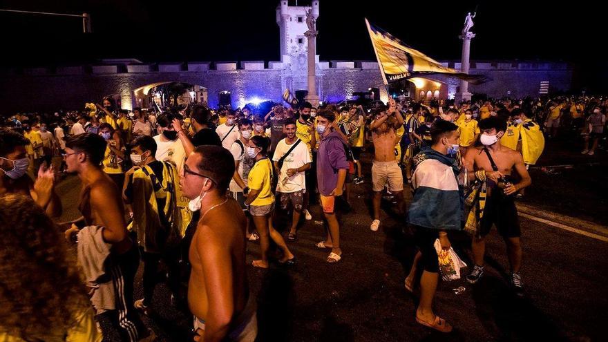 El Cádiz celebra su vuelta a Primera 14 años después