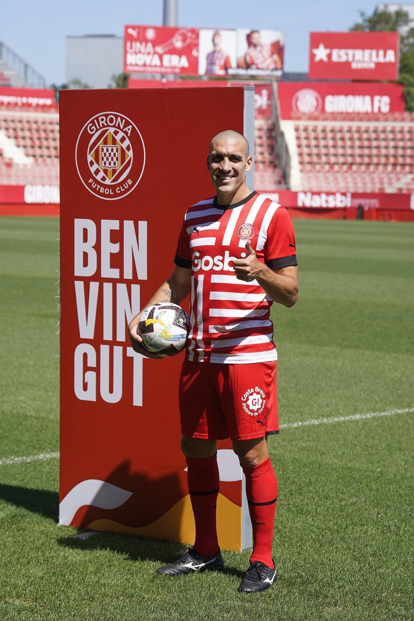 Presentació d'Oriol Romeu, nou jugador del Girona