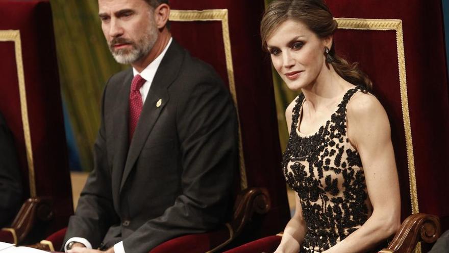 Felipe VI y la reina Letizia en la entrega de los premios Princesa de Asturias del año pasado