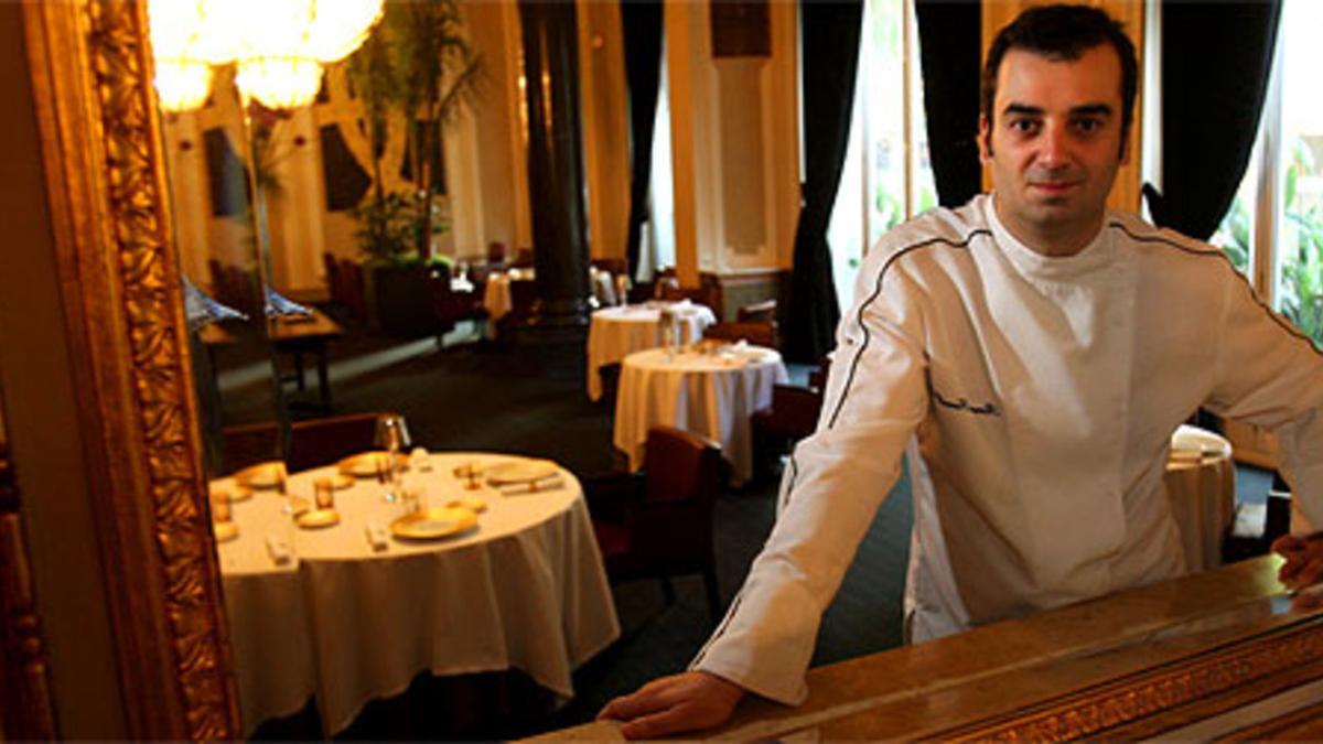 Romain Fornell, en el recién abierto comedor del Caelis. ÁLVARO MONGE