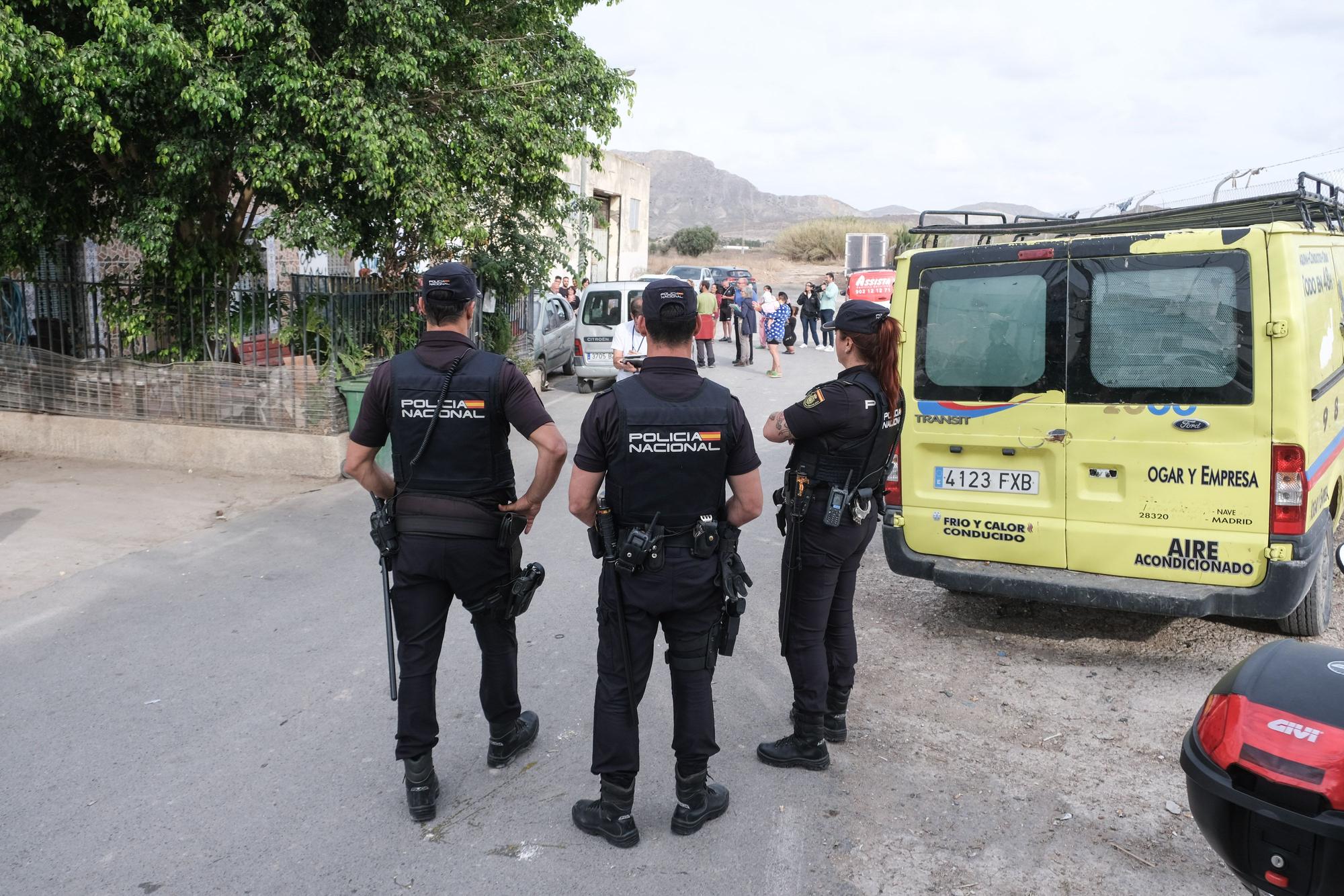 Frenan el desahucio de un hombre con cuatro hijos en Alicante