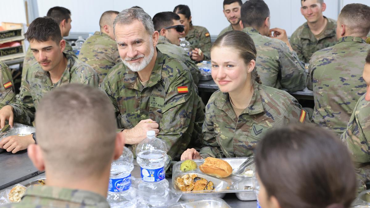 Así es el menú militar que come la princesa Leonor: del desayuno ibérico al café en el 'casino’