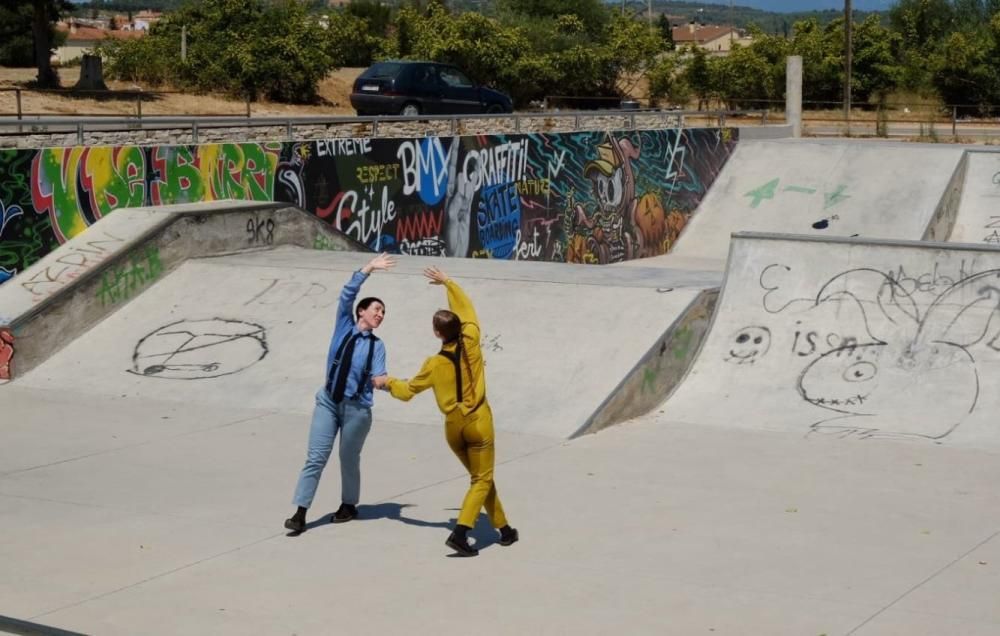 Figueres s'omple de dansa