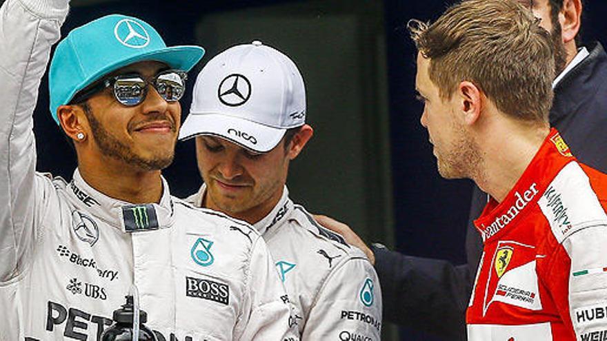 Hamilton, junto a Rosberg y Vettel.