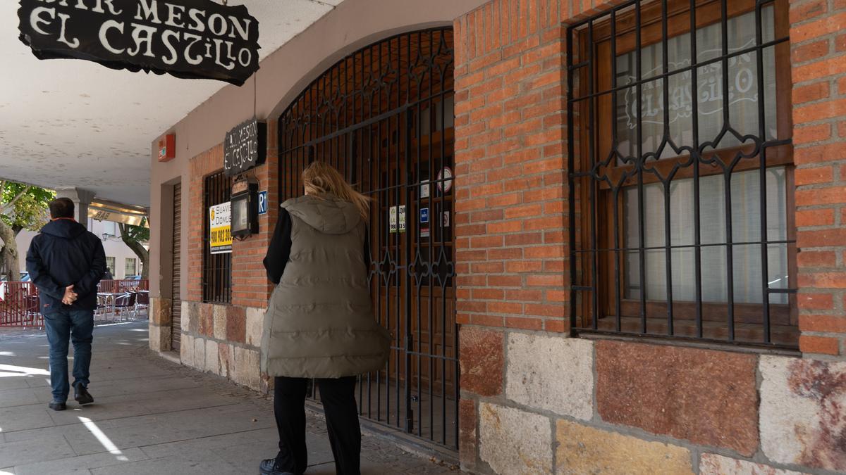 ZAMORA. LOCALES COMERCIALES CERRADOS EN CASCO ANTIGUO