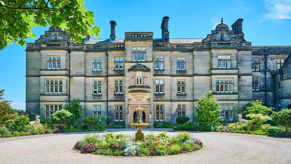 e2fbead1 35e8 4a01 8c0f 9d7942f8132d source aspect