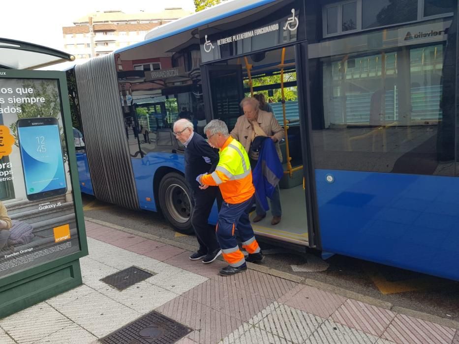 Accidente autobús en Oviedo