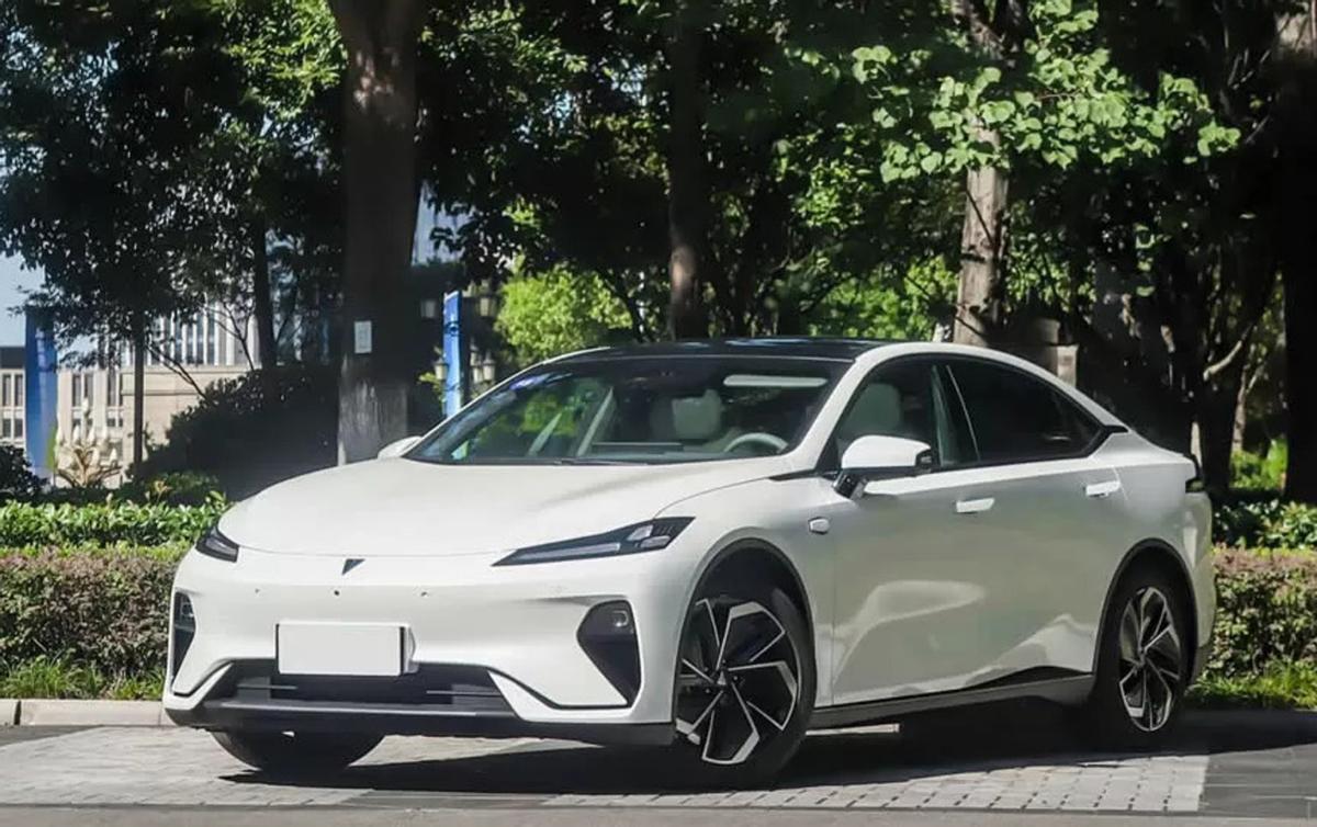 El vehículo eléctrico Deepal L07.