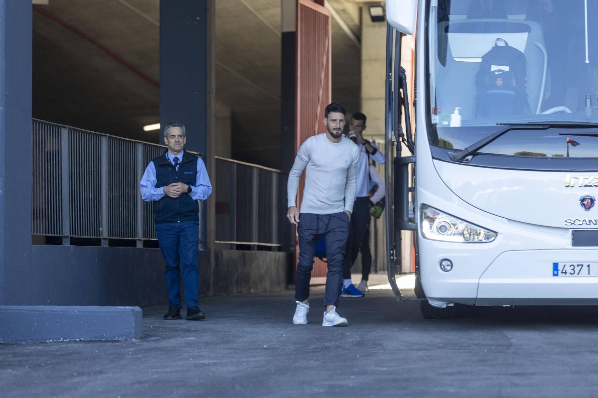 Euforia mallorquinista para despedir al equipo hacia Sevilla