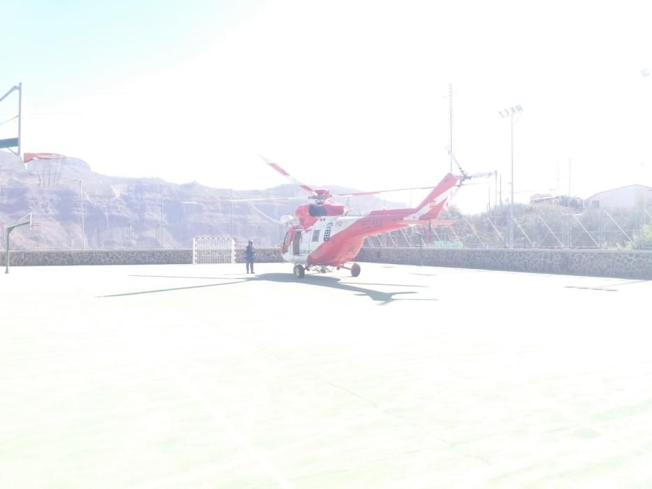 Dos heridos tras la precipitación de un vehículo por un barranco en Gran Canaria