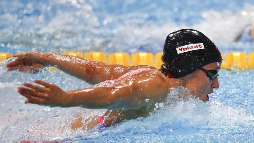 Mireia Belmonte entra tercera en la final de los 200 mariposa