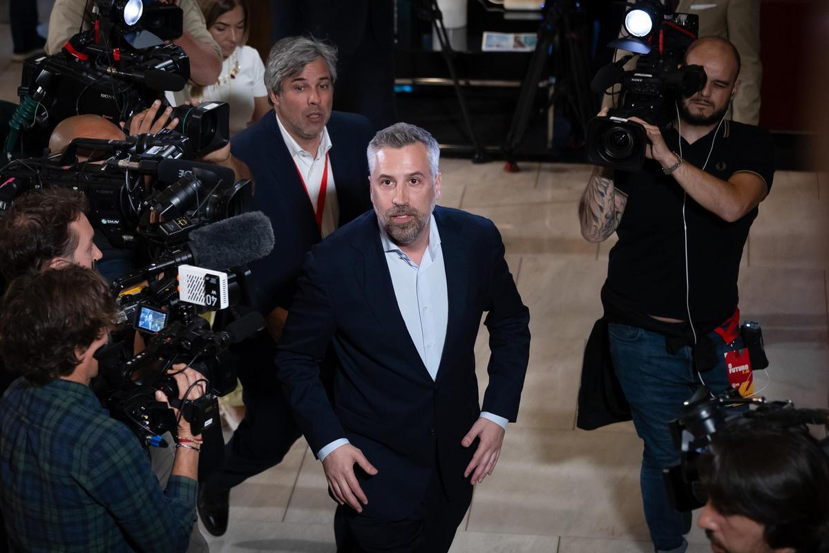 El líder socialista luso presenta su dimisión, tras los resultados de su partido en las legislativas