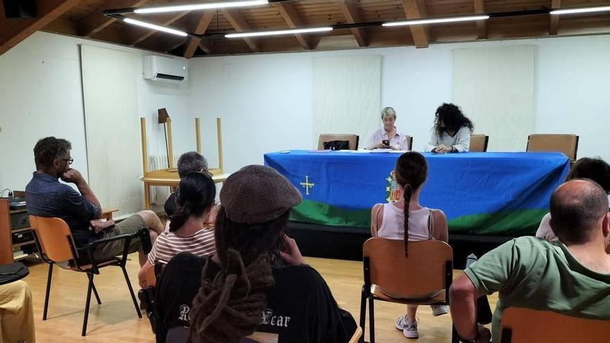Teresa Meana: "No molesta el lenguaje sexista, molesta el feminismo"