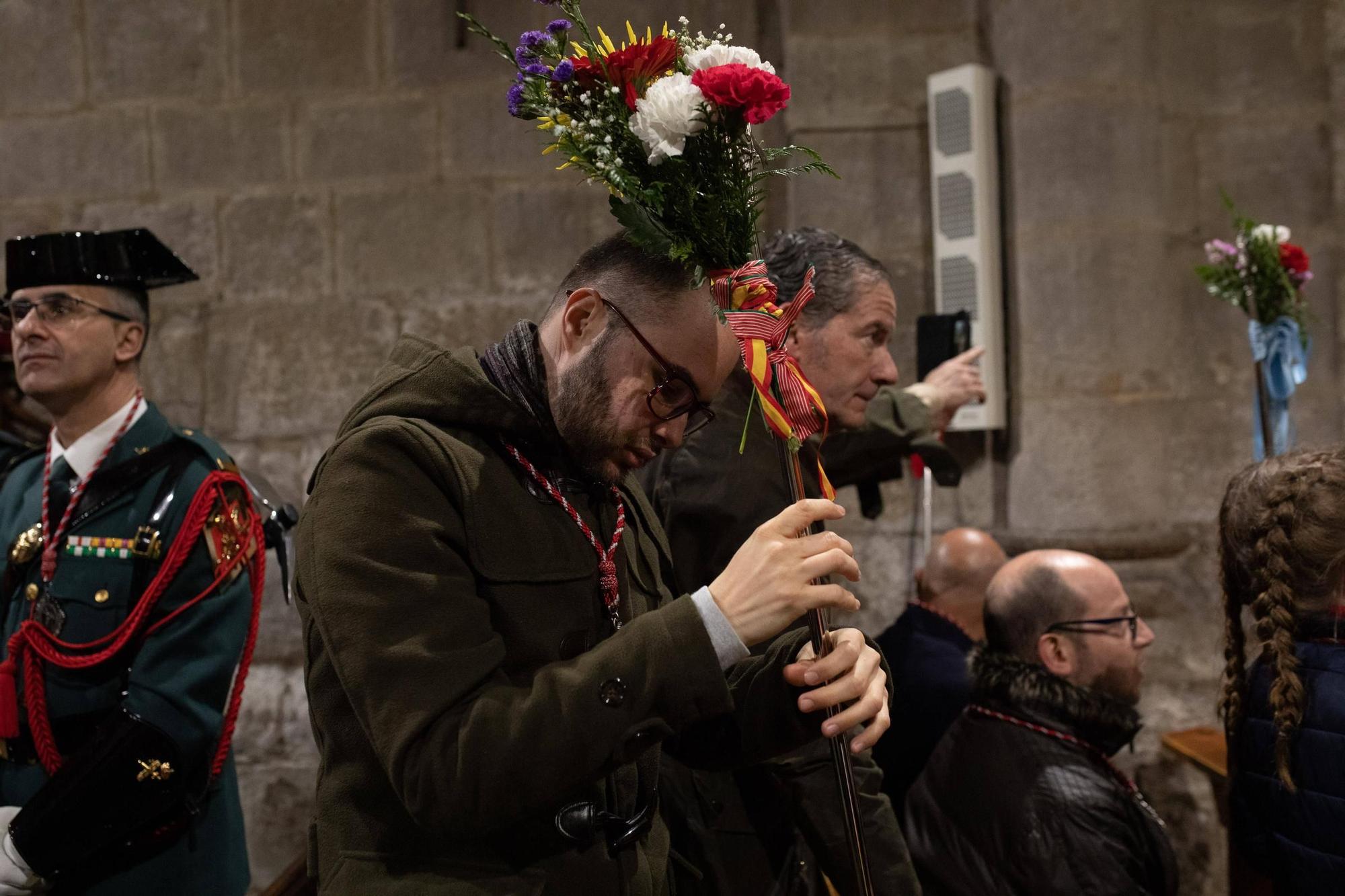 GALERÍA | Domingo de Resurrección en Zamora: misa, manto, Pedraza y refresco