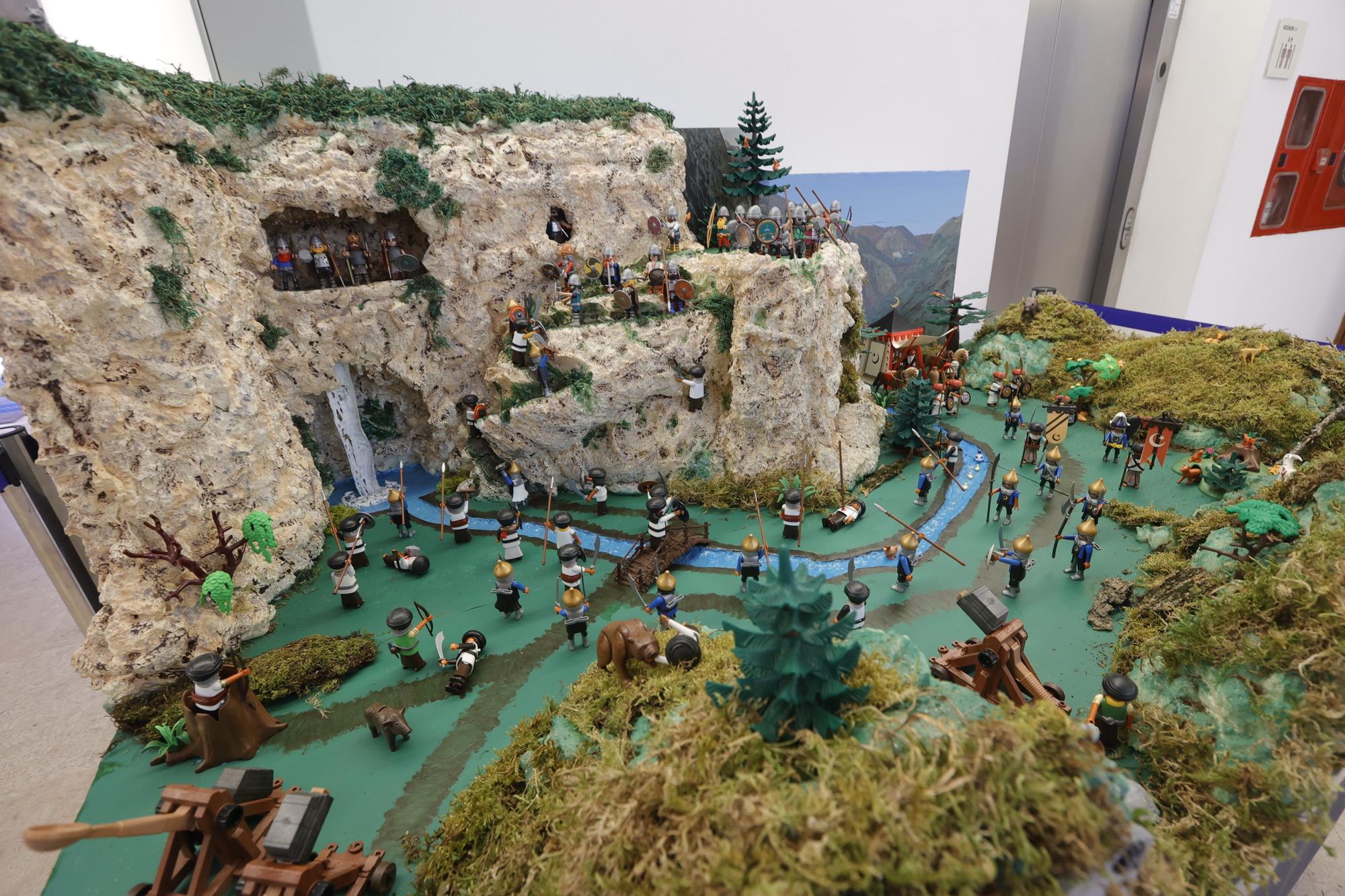 EN IMÁGENES: Así es la recreación de la batalla de Covadonga con muñecos de Playmobil