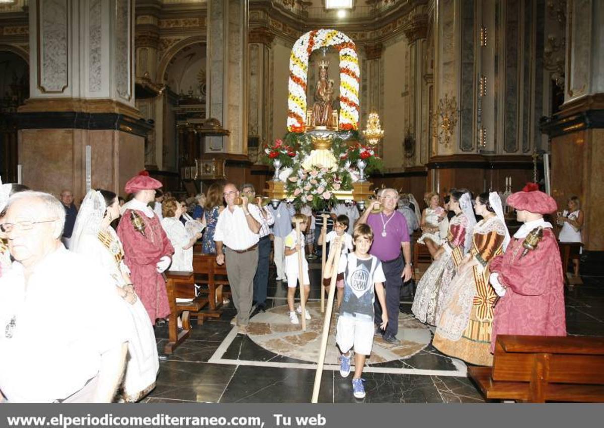 Vial-real devuelve su patrona a la ermita