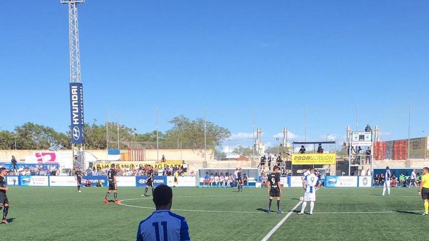 El CD Ebro no consigue el sueño del playoff pero culmina una temporada histórica (3-1)