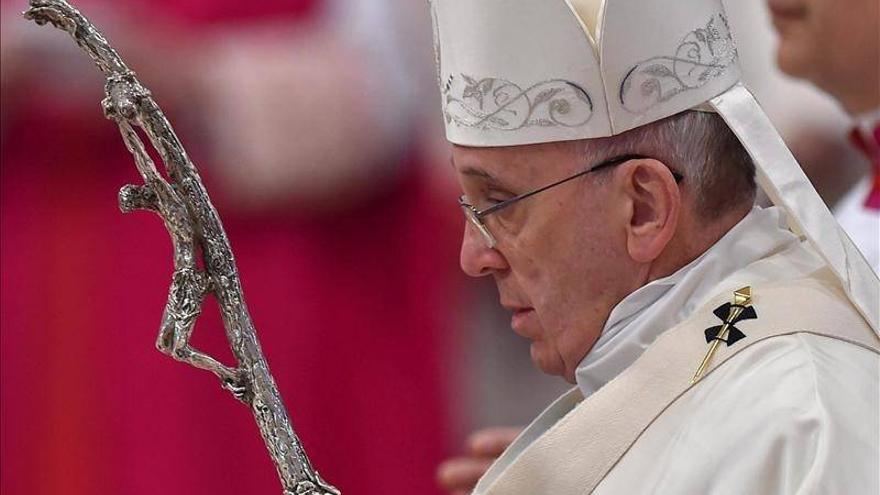 El papa pide desde el Vaticano acabar con &quot;las formas modernas de esclavitud&quot;