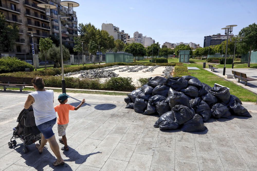 Richard Long, entre la basura y el olvido