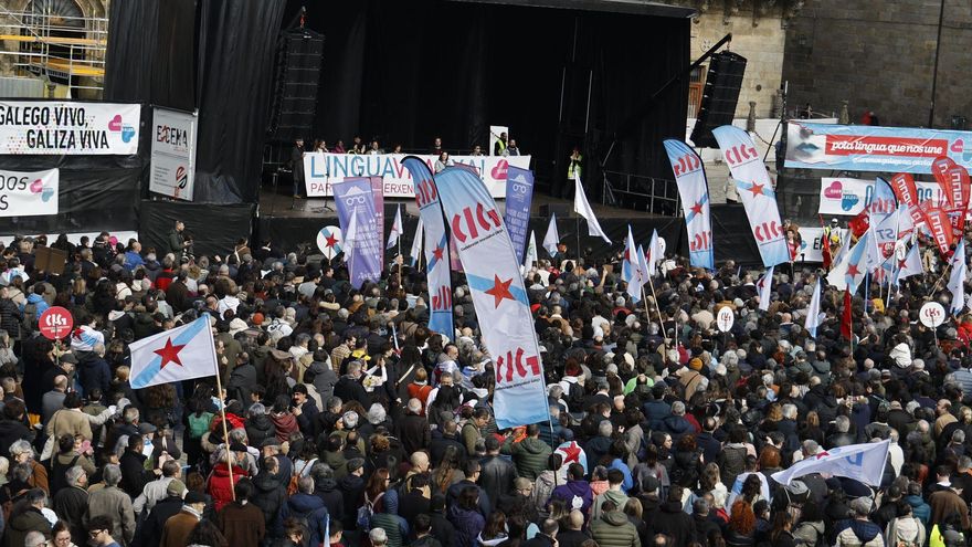 Manifestación de Queremos Galego en Santiago en defensa da lingua