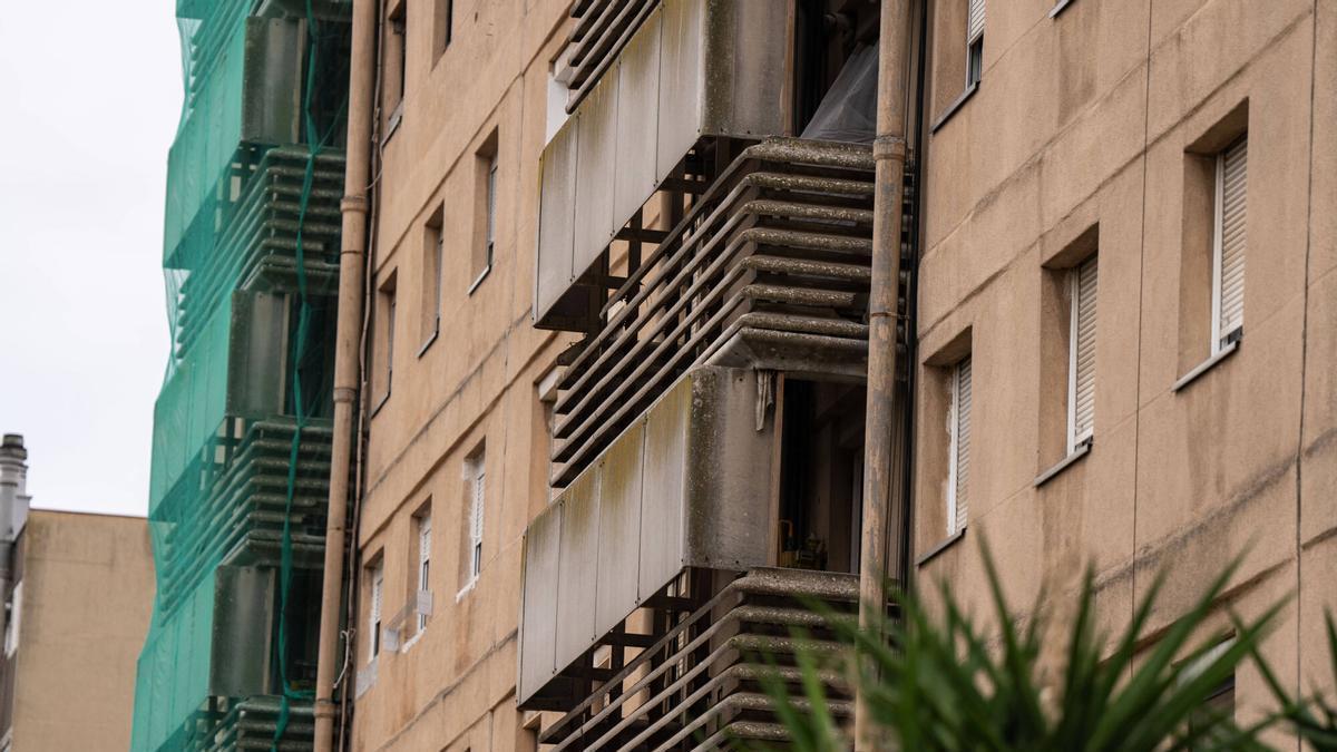 Un edificio de Badia del Vallès