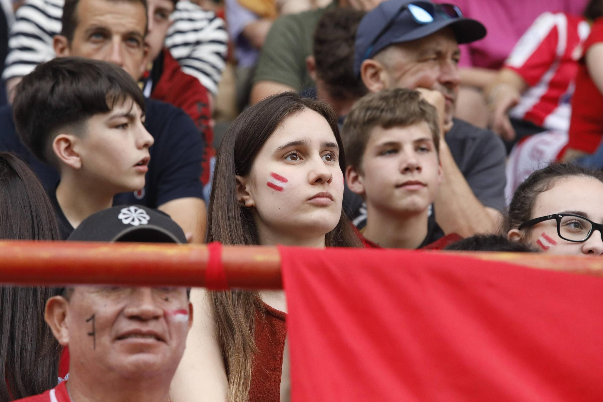 L'Entregu se queda con la miel en los labios: el conjunto del Nuevo Nalón cae por 2-0 ante La Unión y se queda sin ascenso