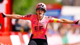 Marianne Vos lidera la Vuelta a las puertas de la montaña