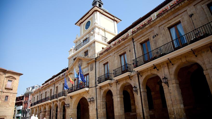 Un plan de más de 100 millones para recuperar edificios de barrios para servicios, prioridad en la hoja de ruta de Oviedo hasta 2030